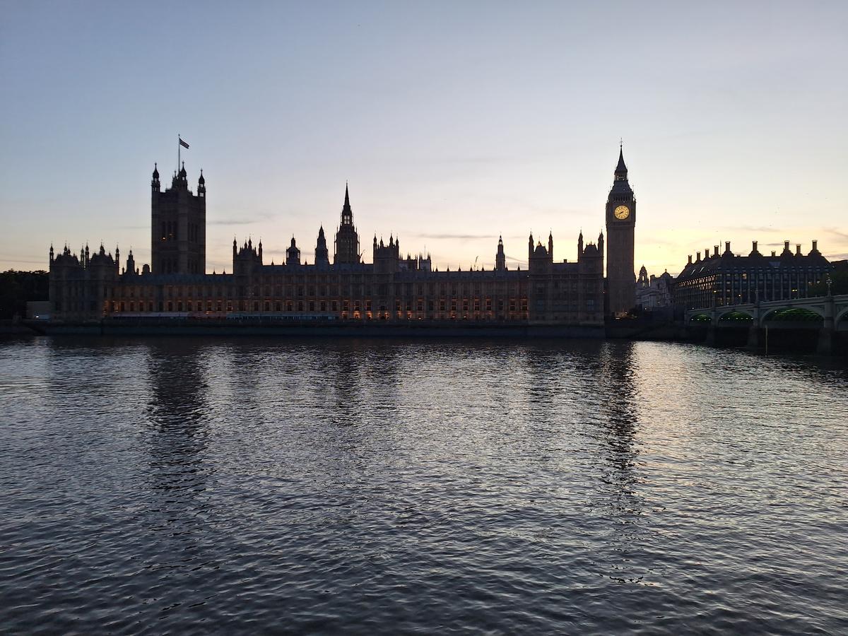 ruta a pie por el palacio de westminster y big ben