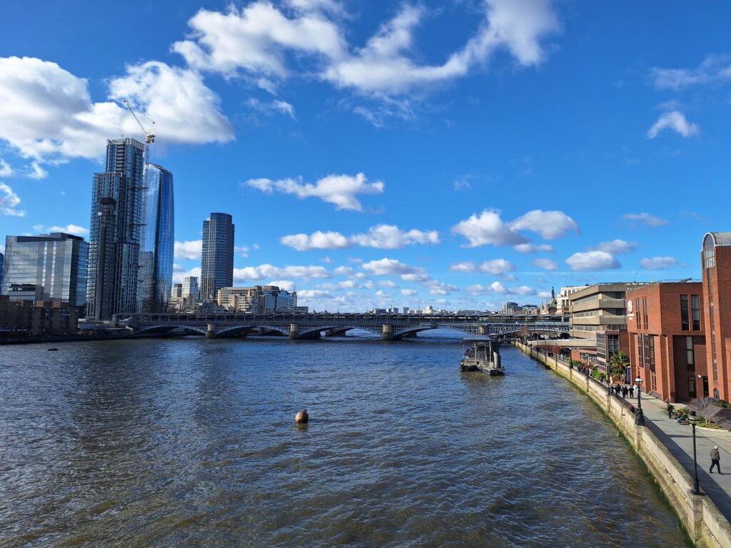 paseo autoguiado por la historia del Tamesis