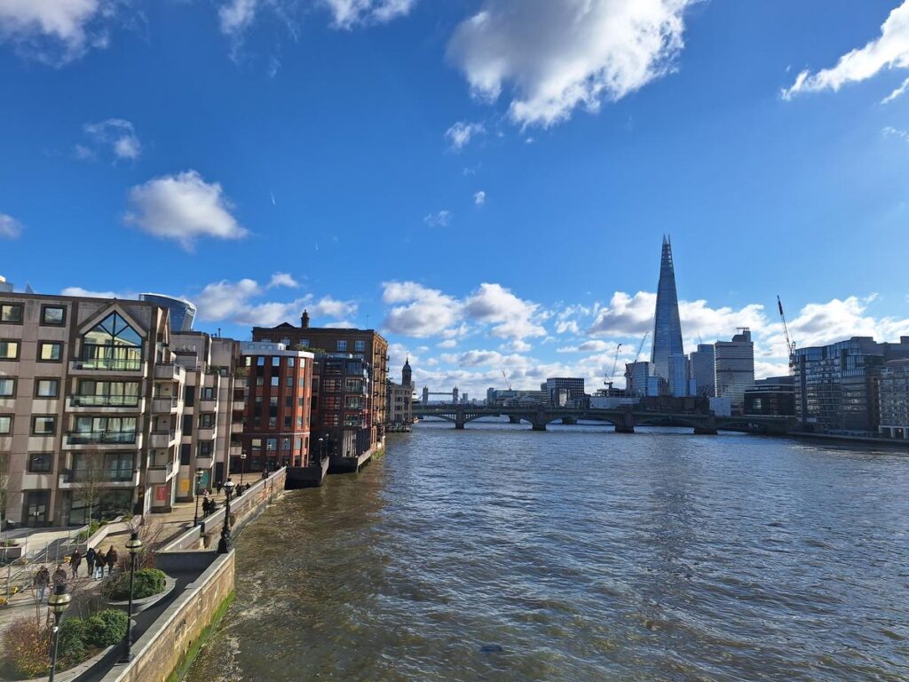 ruta a pie por el tamesis autoguiada