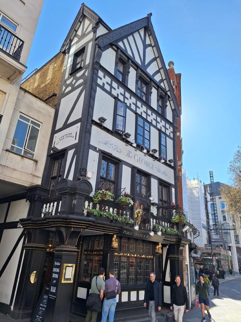Histórico pub The George en Londres