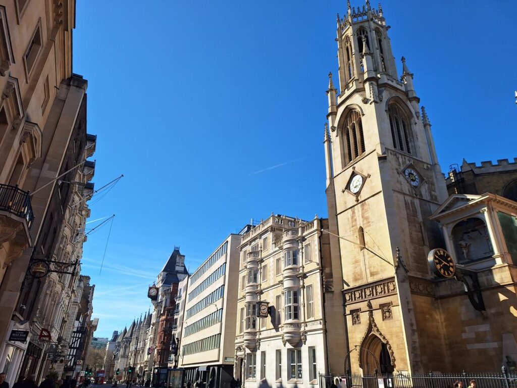 Ruta a pie por Fleet Street en Londres