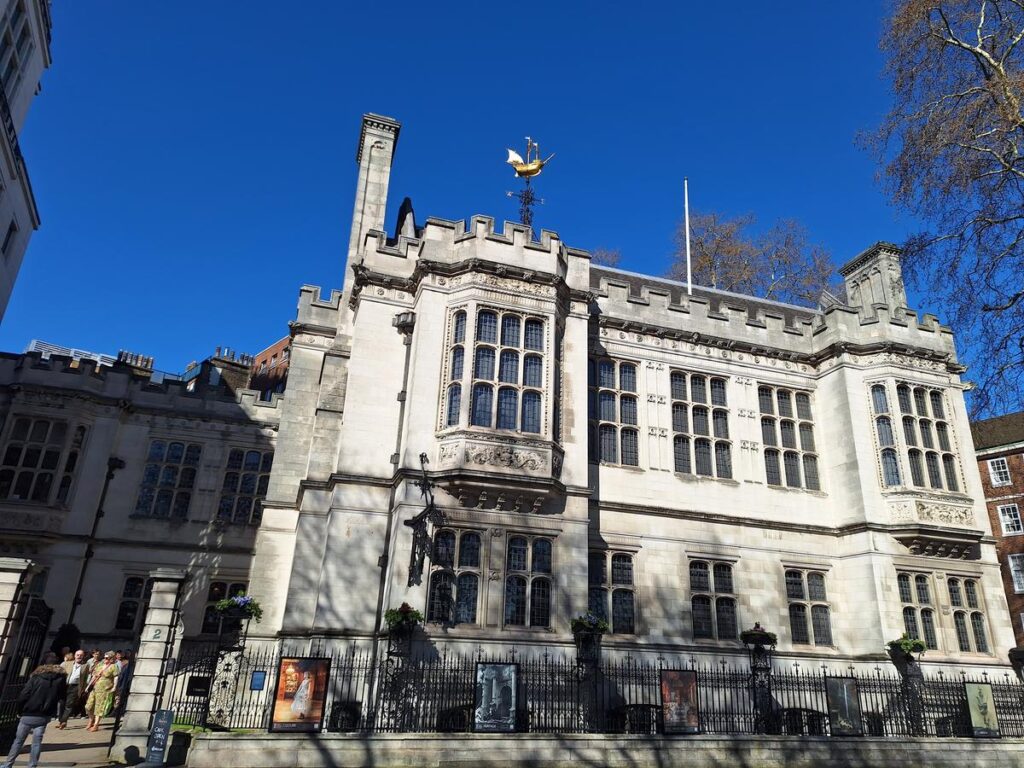 Ruta a pie por Two Temple Place en Londres