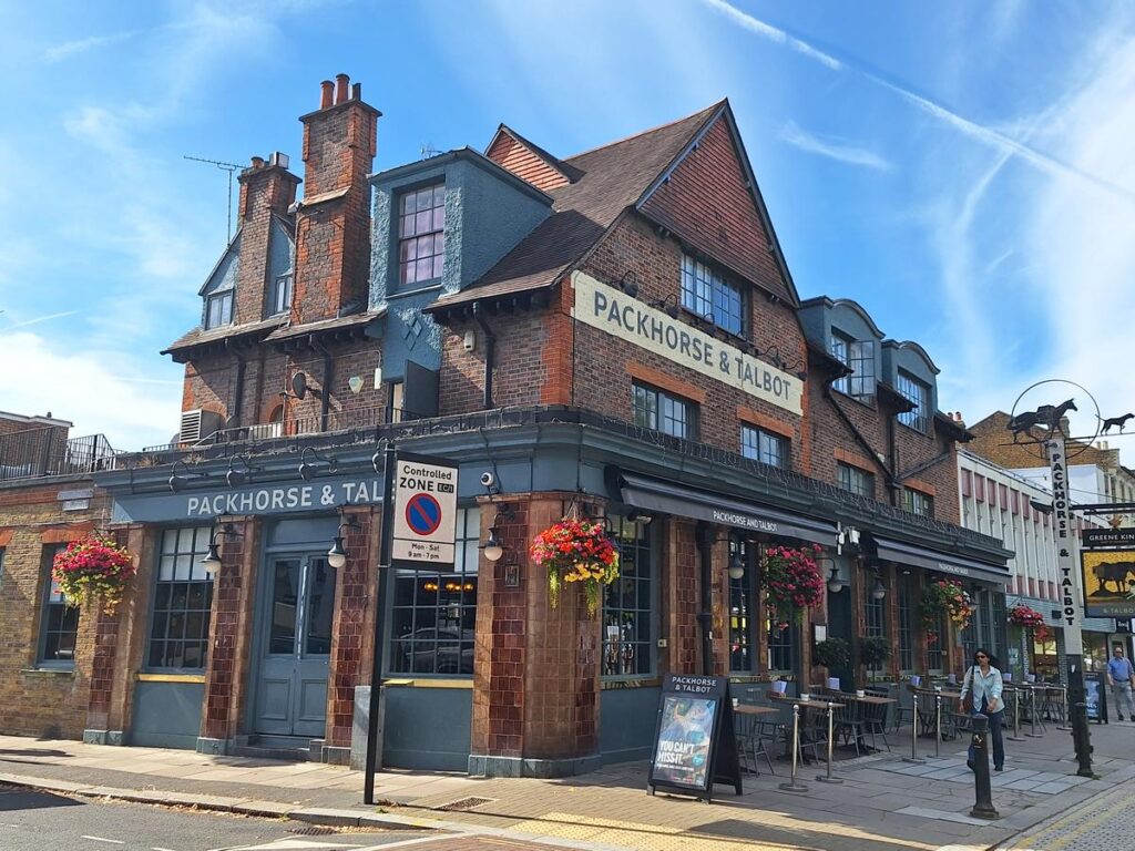 Pub histórico de Chiswick en Londres
